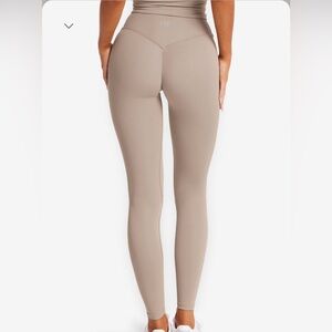 Crop Shop Boutique CSB Freedom scrunch leggings and Top Size Small Color Almond